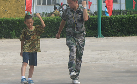 青岛鱼跃2013年夏令营训练课程模块有哪些？