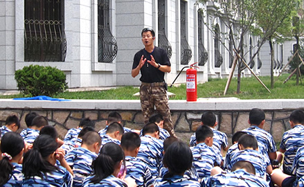 鱼跃素质拓展童军夏令营—消防理论及实践