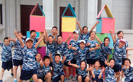 鱼跃素质拓展童军夏令营—素质拓展活动