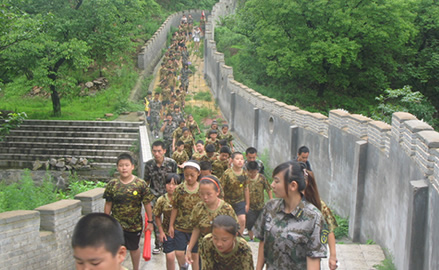 参加户外活动给孩子的最好礼物